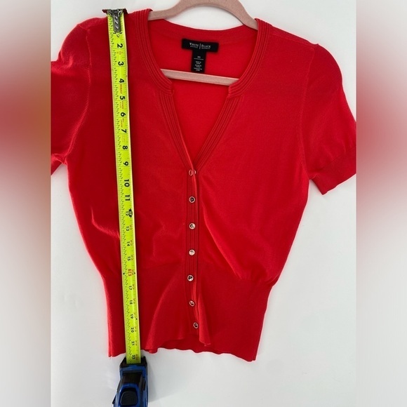 White House Black Market snap button top XS - Picture 9 of 9